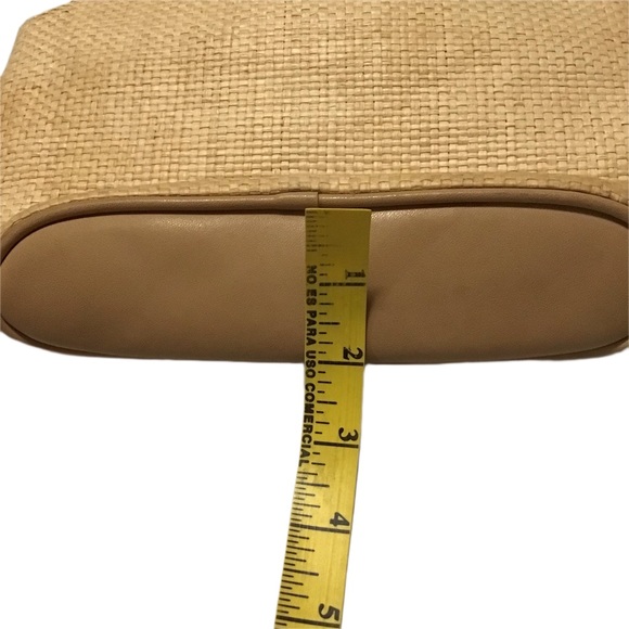 Fossil Forever small faux woven straw purse appliqué velvet flowers - Picture 5 of 7